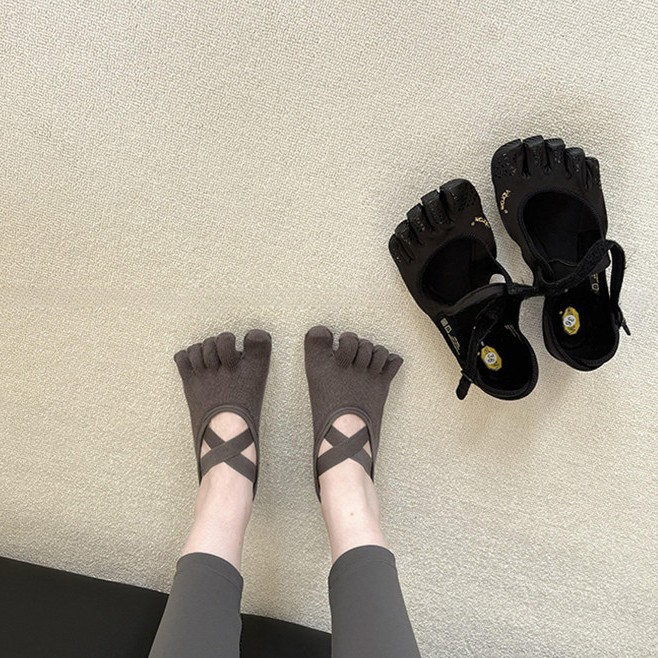 Grip Sock Yoga - Calzini Yoga Donna con Cinturini Incrociati