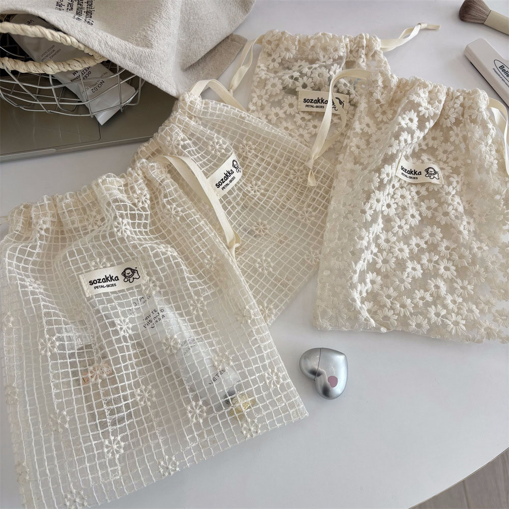Borsa per il Trucco in Pizzo R - Sock Organizer Tray recensione e prezzo
